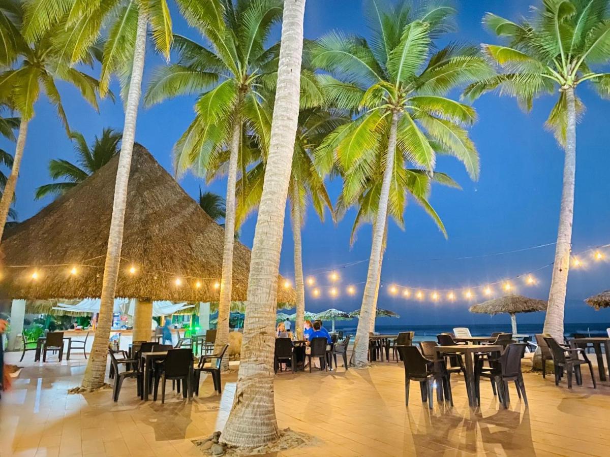 Hotel Tesoro Beach San Luis La Herradura Kültér fotó