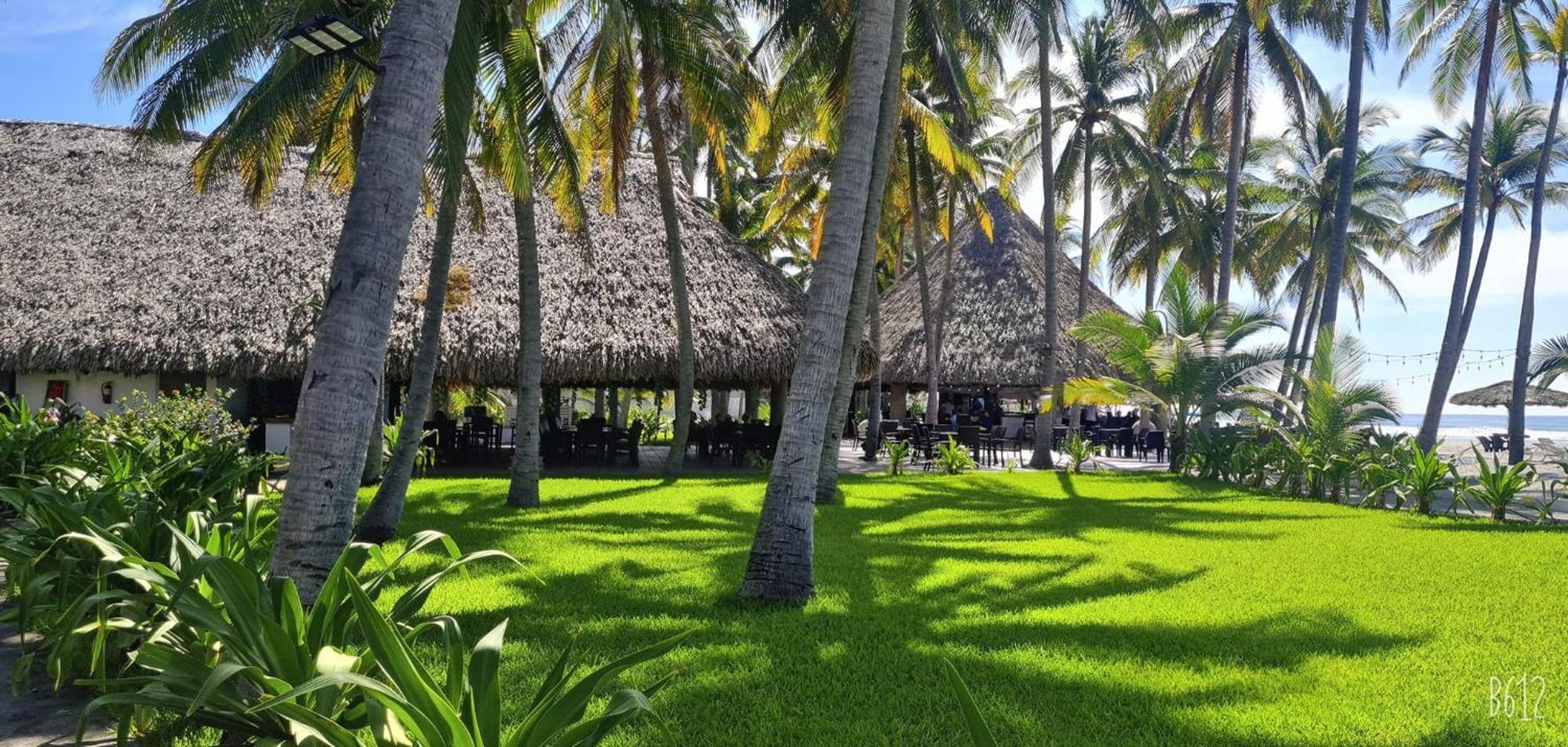 Hotel Tesoro Beach San Luis La Herradura Kültér fotó