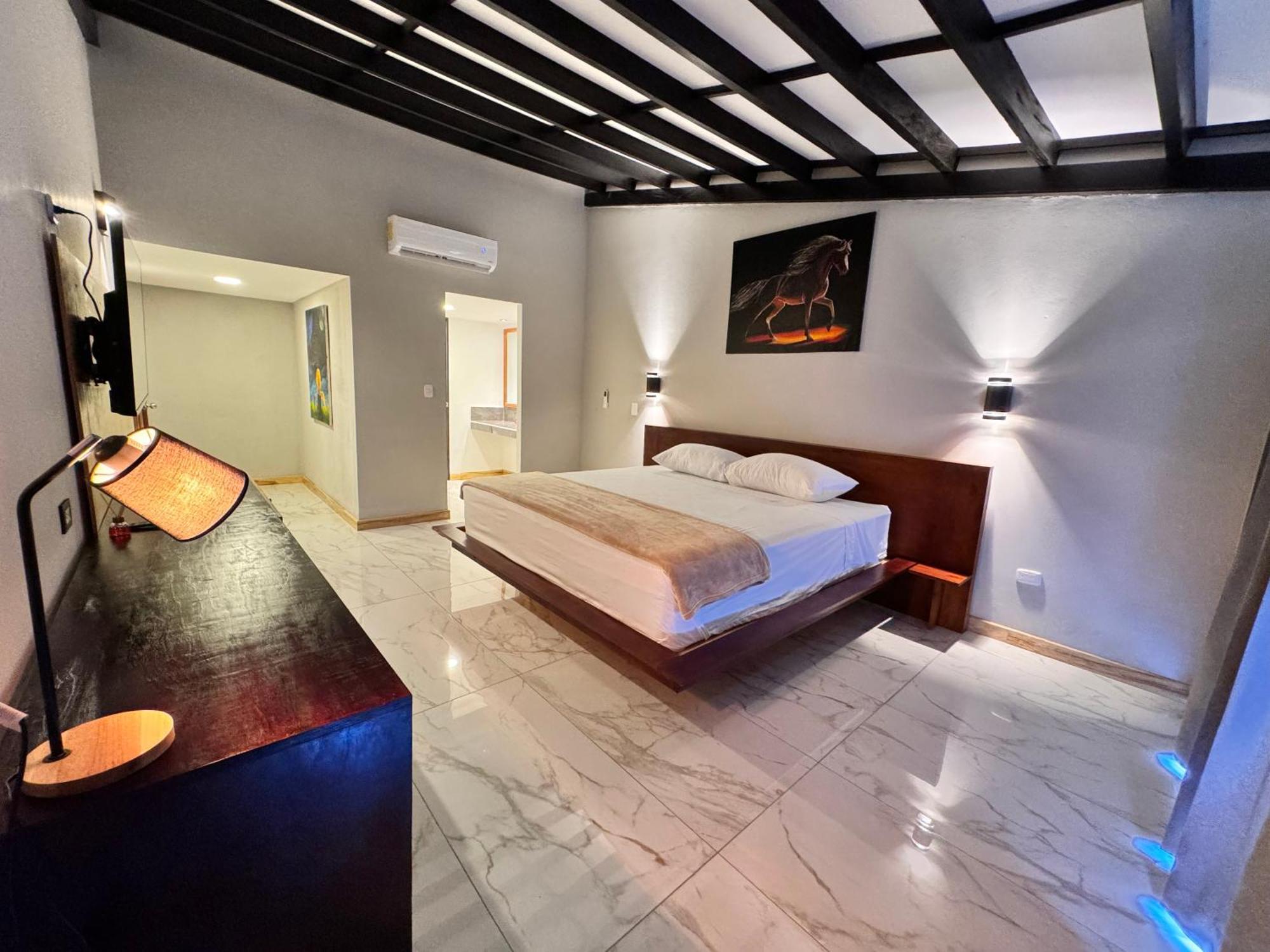 Hotel Tesoro Beach San Luis La Herradura Kültér fotó