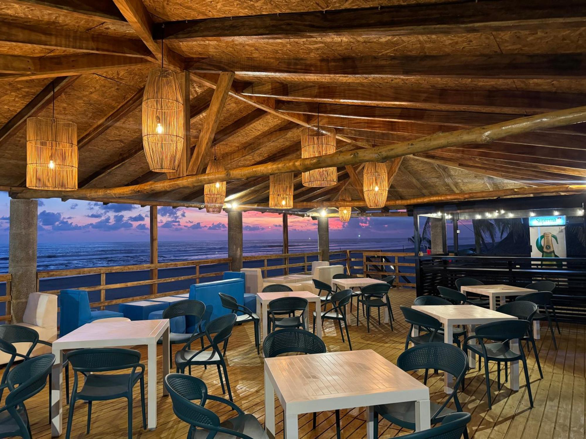 Hotel Tesoro Beach San Luis La Herradura Kültér fotó