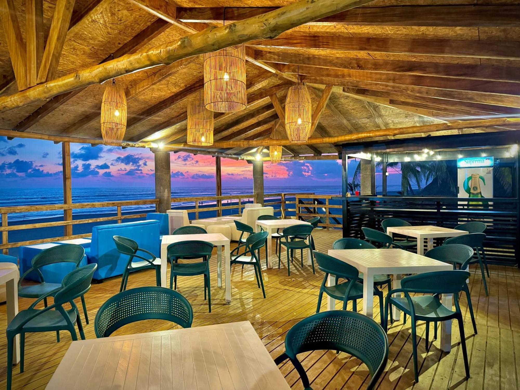 Hotel Tesoro Beach San Luis La Herradura Kültér fotó